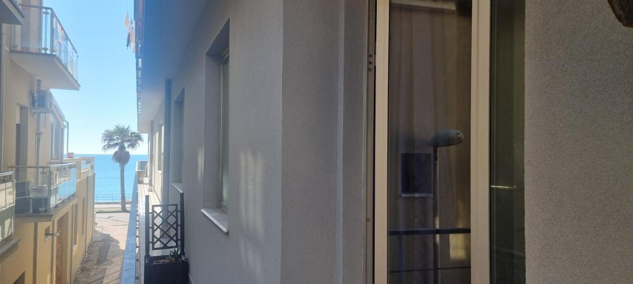 Abbronzatissima Capo D'Orlando Apartment Exterior photo